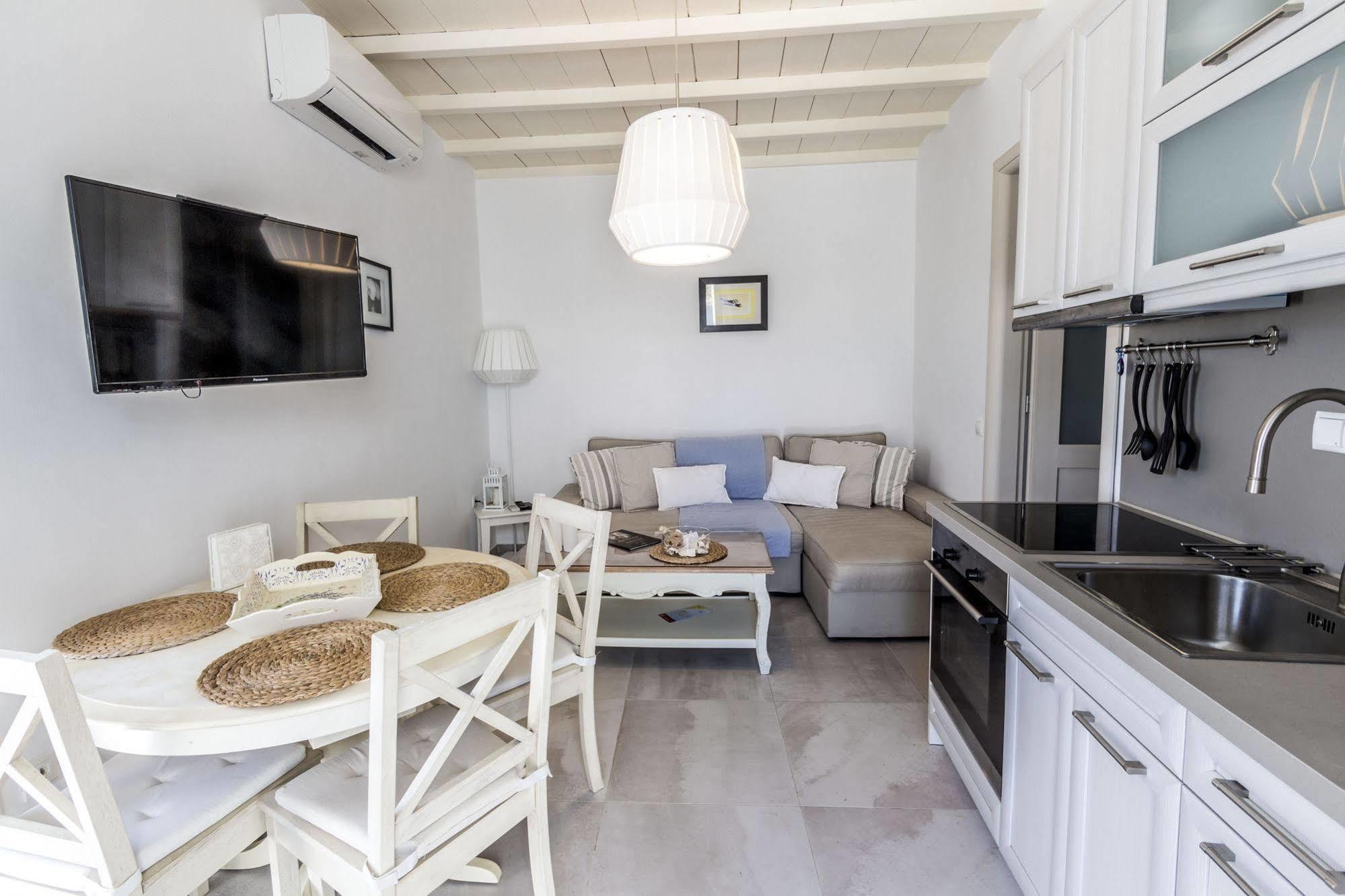Lavish Suites Agios Ioannis Diakoftis 外观 照片